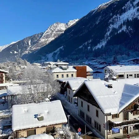 Au coeur de Chamonix Charmant et Chaleureux Duplex Appartement